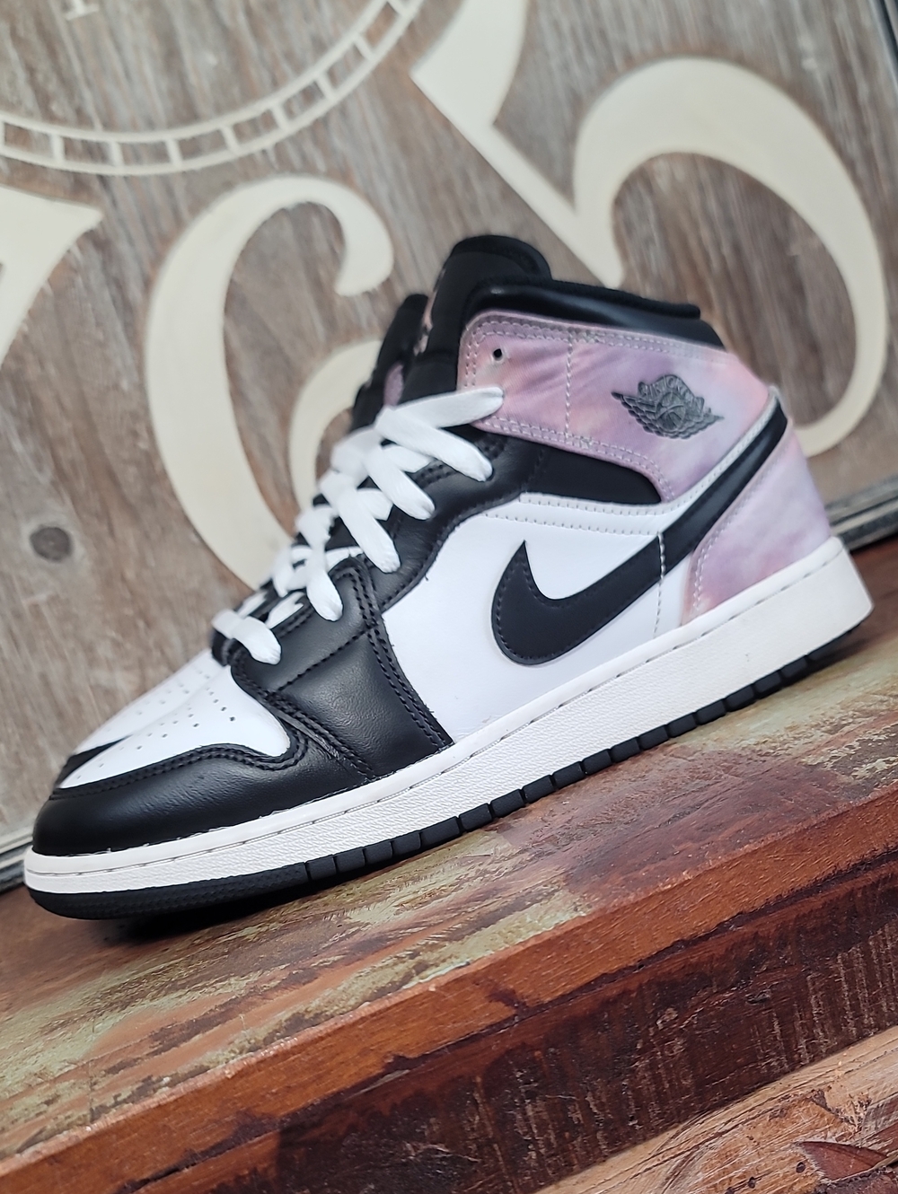 Nike Air Jordan 1 Mid SE 'Zen Master' Wmns 8.5 Good Condition. (Read Listing) - Picture 2 of 16